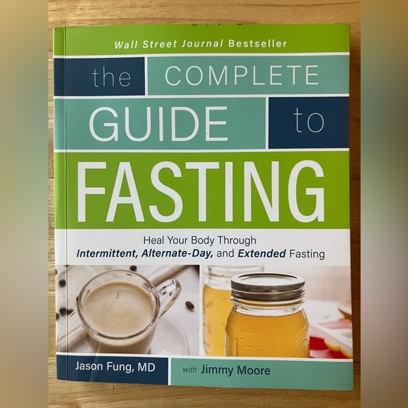 Fasting 101 Book Bundle: The Obesity Code & The Complete Guide to Fasting - Picture 3 of 11